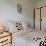 Cozy Stana In Grebastica Apartamento