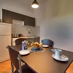 Cozy Stana In Grebastica Apartamento Šibenik