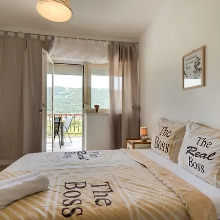 Cozy Stana In Grebastica Apartment *