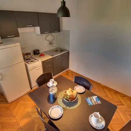 Cozy Stana In Grebastica Διαμέρισμα Σίμπενικ