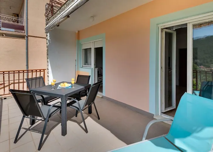 Cozy Stana In Grebastica Sibenik