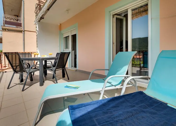 Cozy Stana In Grebastica Apartman *