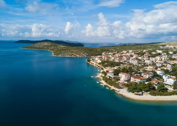 Cozy Stana In Grebastica *