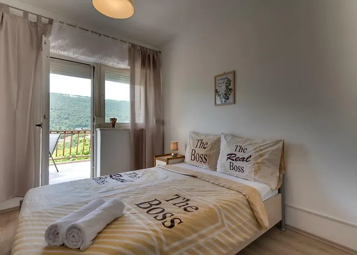 Cozy Stana In Grebastica Sibenik