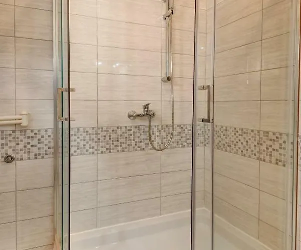 Cozy Stana In Grebastica *